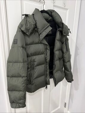 SAM. Men's Olive Quilted Down Puffer Jacket